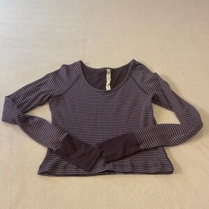 LULULEMON WOMENS PURPLE ON PURPLE STRIPED CROPPED SHIRT SIZE - 4